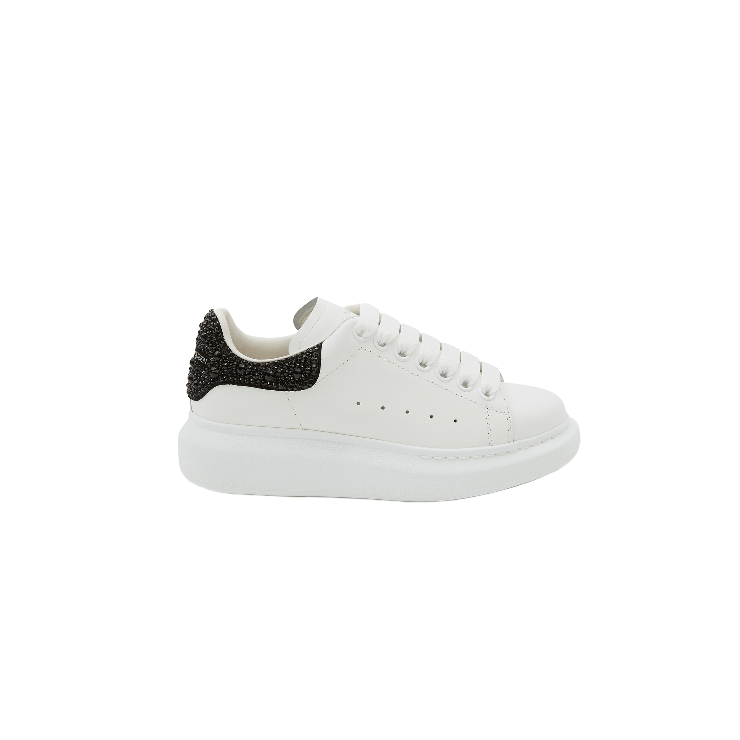 ALEXANDER MCQUEEN OVERSIZED SNEAKER IN WHITEJET BLACK 666407WIA4Z9581 ALEXANDER MCQUEEN OVERSIZED SNEAKER IN WHITEJET BLACK 666407WIA4Z9581